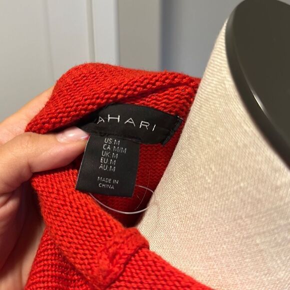 Tahari Rollneck Turtleneck  - Picture 5 of 8